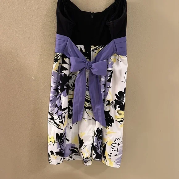 Floral Spring Sundress - Picture 3 of 7